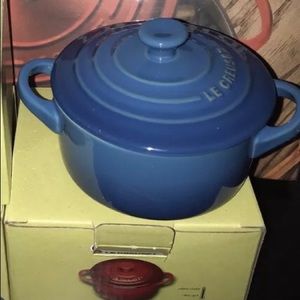 New Le Creuset 8-oz Stoneware Mini Cocotte x2